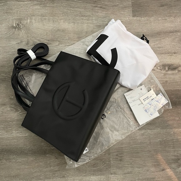 Black Medium Telfar bag - Picture 2 of 7
